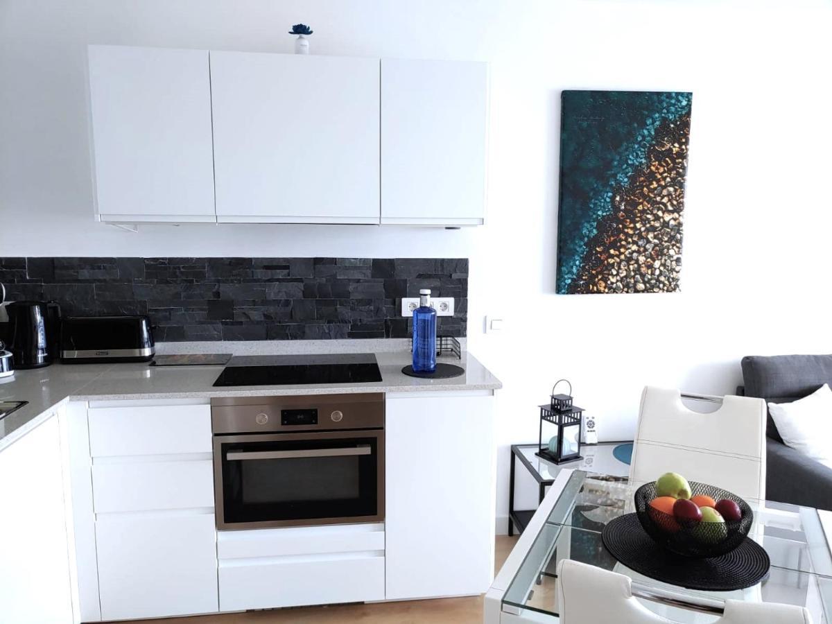 Apartment Portonovo Paraiso II - Sea View - Swimming Pool - Good Wifi - Old Town プエルト・デル・カルメン エクステリア 写真